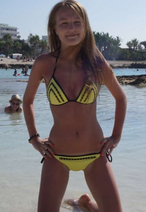 Marge escorts girl Jouy-le-Moutier, 95